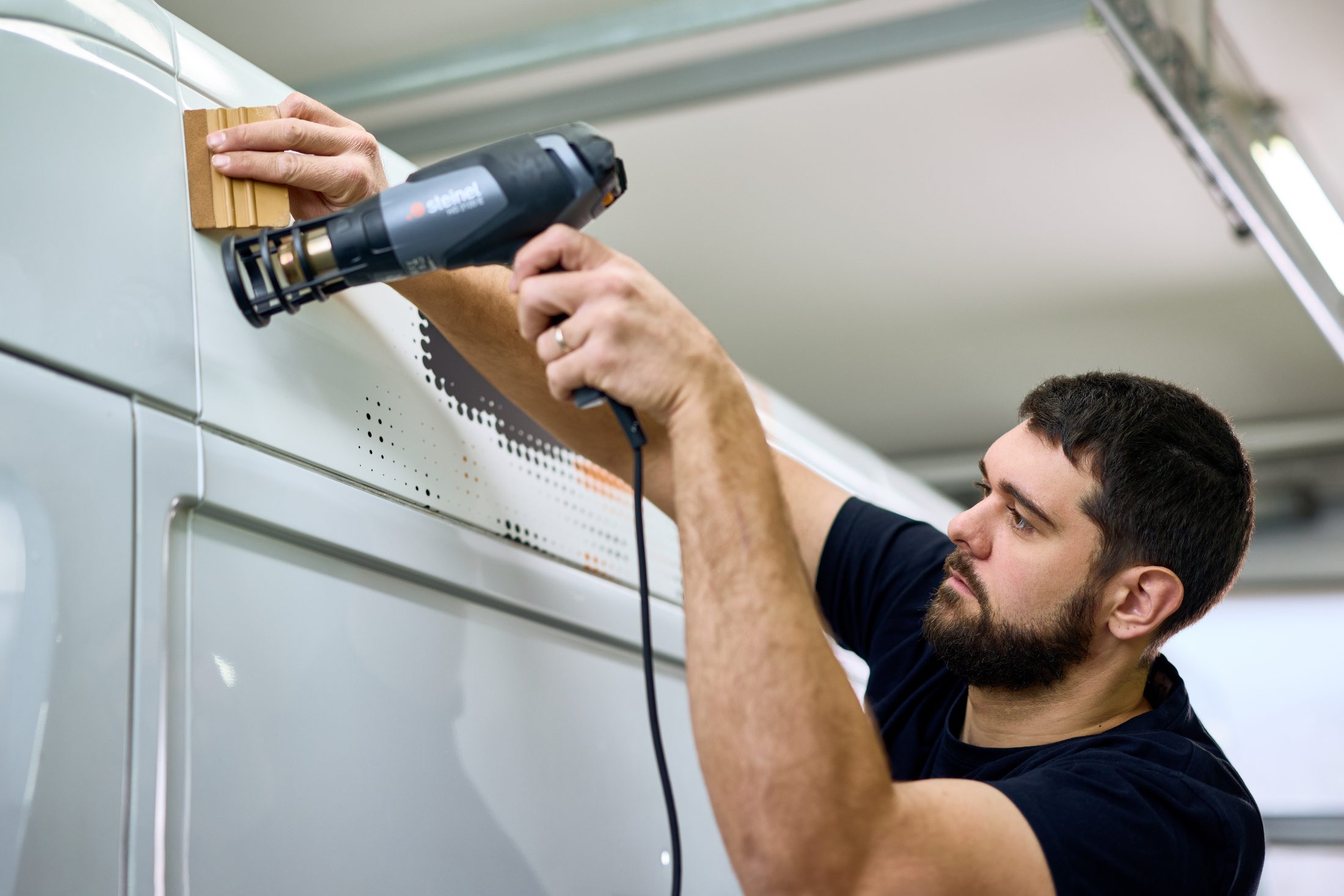 Carkos Werbetechnik, Angebot